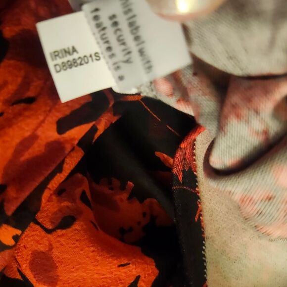 NWT Diane Von Furstenberg "Irina" Black/Red Floral Silk Jersey Wrap Dress Sz.2 - Picture 10 of 11